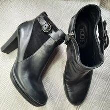 Load image into Gallery viewer, Tod's Leather Boots Size 11