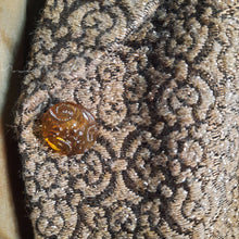 Load image into Gallery viewer, Carmen Marc Valvo Brocade Blazer Size 14