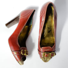 Load image into Gallery viewer, Online Vintage Shop, Vintage Clothing Boutique, Vintage, Women's Clothing, Seconhand, Distressed Vintage Designs, Sustainable Fashion