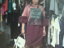 Load image into Gallery viewer, Online Vintage Shop, Vintage Clothing Boutique, Vintage, Women's Clothing, Seconhand, Distressed Vintage Designs, Sustainable Fashion