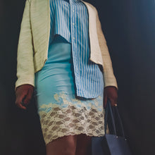 Load image into Gallery viewer, Banana Republic Metallic Collarless Blazer size 14