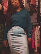 Load image into Gallery viewer, Lillie Rubin Leather Pencil Skirt Size 12