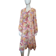 Load image into Gallery viewer, 70s Floral Print Dress