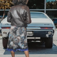 Load image into Gallery viewer, 90s Newport News Silk Skirt Size