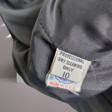 Load image into Gallery viewer, 90s Vintage Womens Blazer Molisani