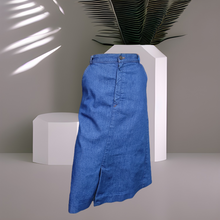 Load image into Gallery viewer, 70s Vintage Denim Skirt