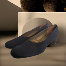 Load image into Gallery viewer, Vintage Black Yves Saint Laurent Square Toe Pumps Size 9.5