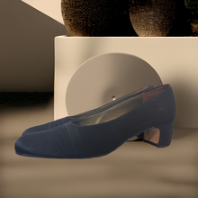Load image into Gallery viewer, Vintage Black Yves Saint Laurent Square Toe Pumps Size 9.5