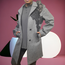 Load image into Gallery viewer, Casualcraft of New York Weather Proof Wool Coat Size 40/L