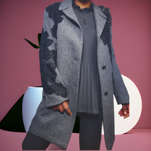 Load image into Gallery viewer, Casualcraft of New York Weather Proof Wool Coat Size 40/L