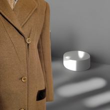 Load image into Gallery viewer, 1960s Vintage Valentino Boutique Camel Hair Coat Size Large