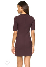 Load image into Gallery viewer, Online Vintage Shop, Vintage Clothing Boutique, Vintage, Women's Clothing, Seconhand, Distressed Vintage Designs, Sustainable Fashion