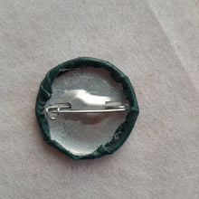 Load image into Gallery viewer, Online Vintage Shop, Vintage Clothing Boutique, Vintage, Women's Clothing, Seconhand, Distressed Vintage Designs, Sustainable Fashion