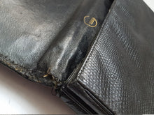 Load image into Gallery viewer, Online Vintage Shop, Vintage Clothing Boutique, Vintage, Women's Clothing, Seconhand, Distressed Vintage Designs, Sustainable Fashion