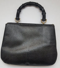 Load image into Gallery viewer, Online Vintage Shop, Vintage Clothing Boutique, Vintage, Women's Clothing, Seconhand, Distressed Vintage Designs, Sustainable Fashion