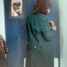Load image into Gallery viewer, Vintage Bill Blass Signature Velvet Collar Green Wool Coat Size M