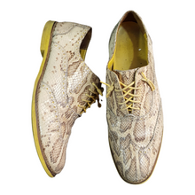 Load image into Gallery viewer, Cole Haan Snakeskin Oxfords Size 10.5