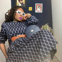 Load image into Gallery viewer, Elemis Navy Blue Circle Box Cosmetic Case Bag