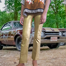 Load image into Gallery viewer, Burberry London Leather Pants sz. 6