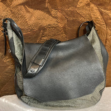 Load image into Gallery viewer, Rag & Bone Bradbury Hobo