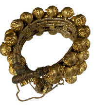 Load image into Gallery viewer, Vintage Indian Etruscan Bead Bracelet
