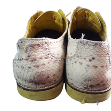 Load image into Gallery viewer, Cole Haan Snakeskin Oxfords Size 10.5