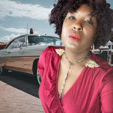 Load image into Gallery viewer, 90s Donna Karan Chain Belt