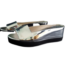 Load image into Gallery viewer, French Connection Silver Mirrored Pepper Slides size 10