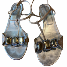 Load image into Gallery viewer, Gold Valentino Garavani Sandles Size 38