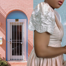 Load image into Gallery viewer, En Soir Linen Embroidered Dress Size L