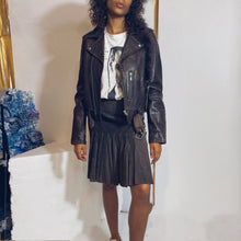 Load image into Gallery viewer, DVF Suede Pleated Mini sz. 8