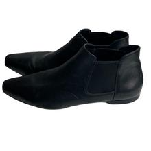 Load image into Gallery viewer, Vince Chelsea Black Leather Booties Size