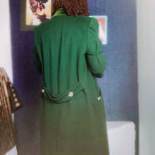 Load image into Gallery viewer, Vintage Bill Blass Signature Velvet Collar Green Wool Coat Size M