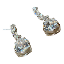 Load image into Gallery viewer, Vintage Crystal Single Drop Earrings