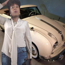 Load image into Gallery viewer, Vintage BRAVO Silk Blouse Size 12