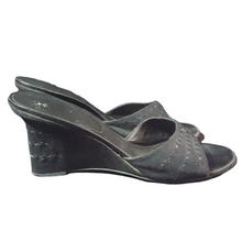 Load image into Gallery viewer, Chanel Canvas Whipstich Wedge size 39.5