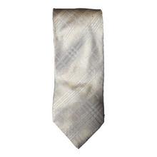 Load image into Gallery viewer, Burberry Plaid Necktie