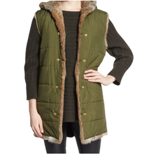 Load image into Gallery viewer, Zadig & Voltaire Deluxe Rabit Fur Vest Size M
