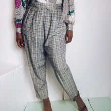 Load image into Gallery viewer, Roberta Di Castelli Plaid Trousers Size XL