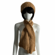 Load image into Gallery viewer, 60’s Mohair Beret Scarf