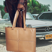 Load image into Gallery viewer, Tod's Studded Leather Tote