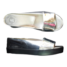 Load image into Gallery viewer, French Connection Silver Mirrored Pepper Slides size 10