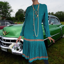 Load image into Gallery viewer, Julie Francis Silk Jacquard Pleated Dress Size 8