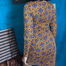 Load image into Gallery viewer, Vintage Geometric Print Sheath Dress Size M
