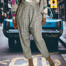 Load image into Gallery viewer, Roberta Di Castelli Plaid Trousers Size XL