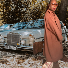 Load image into Gallery viewer, Vintage_Camel_Swing_Coats_Wool_60s Dejac_Paris_Coat_Lucille Golden Vintage