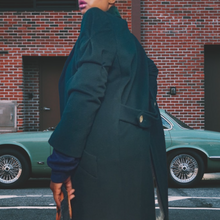 Load image into Gallery viewer, Vintage Bill Blass Signature Velvet Collar Green Wool Coat Size M