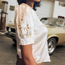 Load image into Gallery viewer, 1960s Peony Hand Embroidered Silk Blouse Size Small