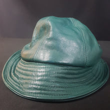 Load image into Gallery viewer, Online Vintage Shop, Vintage Clothing Boutique, Vintage, Women's Clothing, Seconhand, Distressed Vintage Designs, Sustainable Fashion