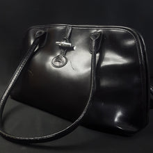 Load image into Gallery viewer, Online Vintage Shop, Vintage Clothing Boutique, Vintage, Women's Clothing, Seconhand, Distressed Vintage Designs, Sustainable Fashion